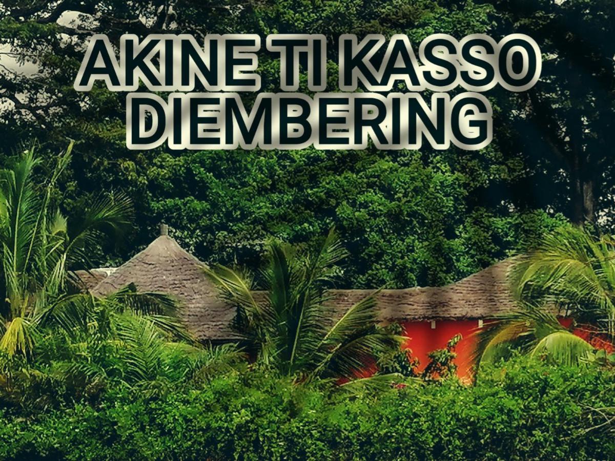 Akine Ti Kasso Piscine Hotell Diembéreng Eksteriør bilde